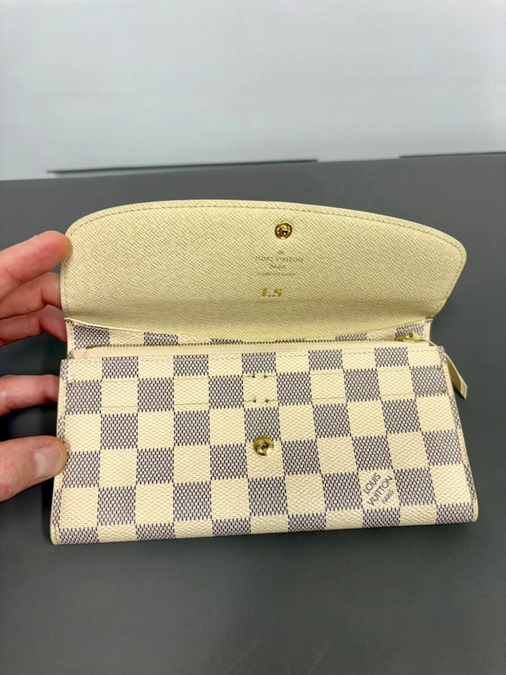 Louis Vuitton Damier Azur Canvas Zippy Organizer Wallet